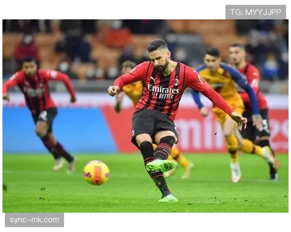 莱万多夫斯基因腿筋伤势缺阵，球队阵容调整面临考验