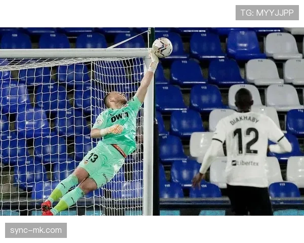 马洛卡攻防兼备斩获赛季首胜，状态回暖点燃球迷期待