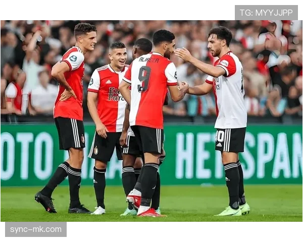 费耶诺德进攻体系再进化，战术革新助推球队竞争力稳步攀升